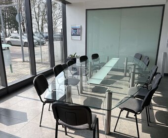 Office for rent in office building - Seregélyesi út