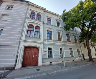 Kiadó exkluzív lakás - Székesfehérvár - Szent István tér